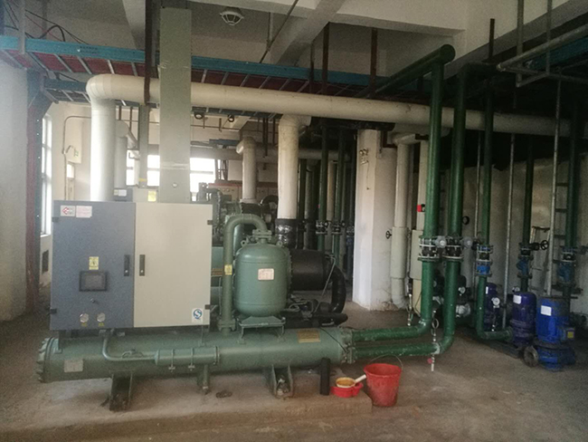 冷水機組防凍措施